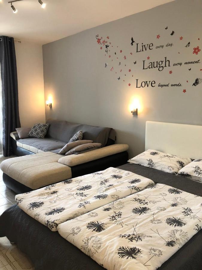 Studio Apartma Franca Umag Exterior foto
